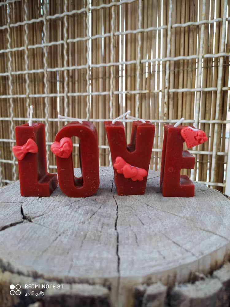 شمع حروف Love