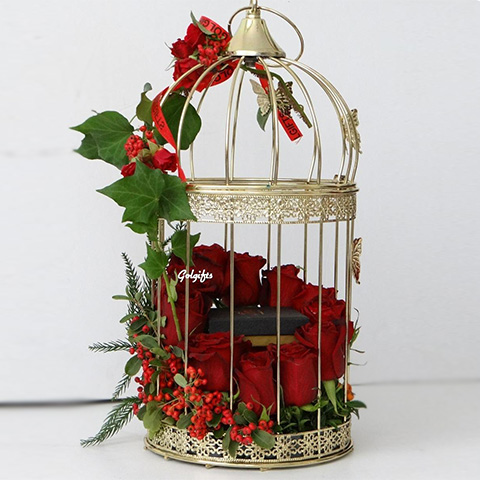 باکس کادویی گل  طبیعی Cage & flowers گل گیفت