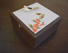 صندوقچه طرح مرغ و گل سنتی