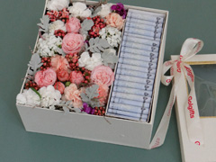 باکس گل Delin برند گل گیفتس