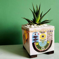 گلدان بتنی مکعب طرح کبوتر